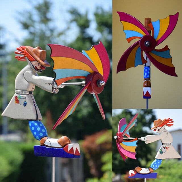BreezeBird™ — Turn Your Garden into a Colorful Bird Catcher with Fascinating Spins
