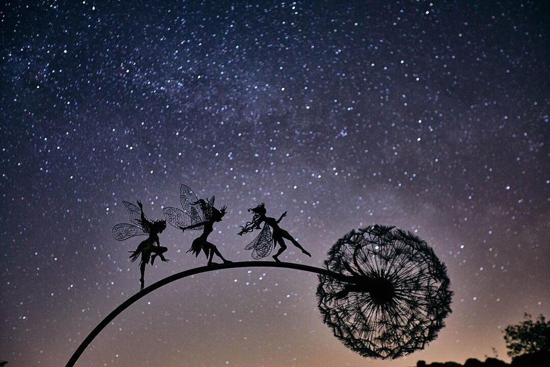 Celestara™ Fairy Sculpture – Ignite Endless Magic and Serenity in Your Garden