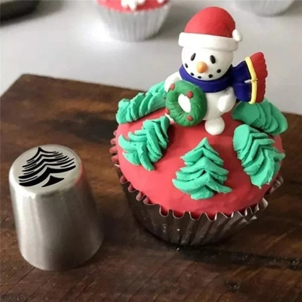 FrostMuse™ 13-piece Nozzle Set – Easily transform any treat into a stunning work of art
