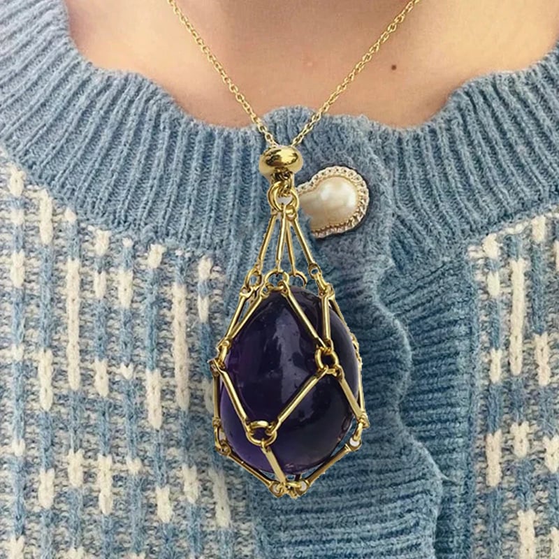 AuraPulse™ Necklace – Experience Daily Calmness, Confidence, and Magnetic Energy
