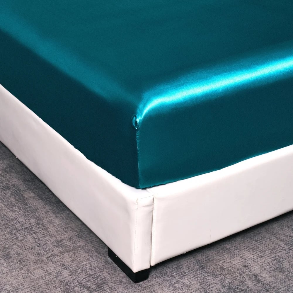 SilkDream™ — Cool Sleep and Radiant Wake-Up Every Morning
