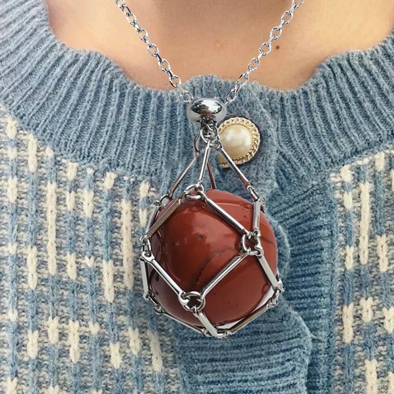 AuraPulse™ Necklace – Experience Daily Calmness, Confidence, and Magnetic Energy