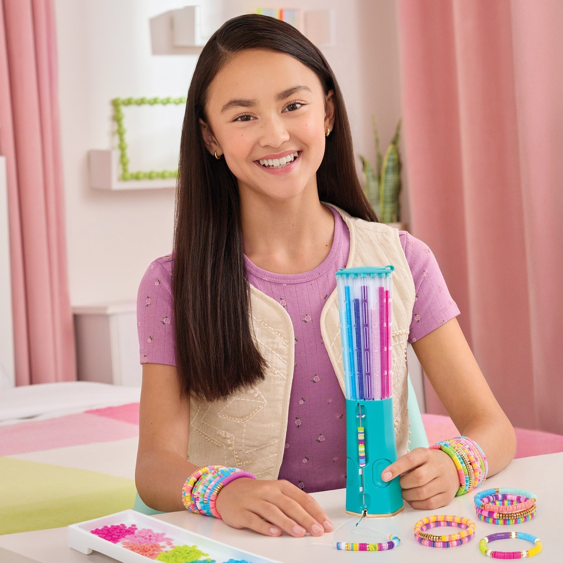 SparkTwist™ — Ignite Creativity and Make Stunning Bracelets Instantly