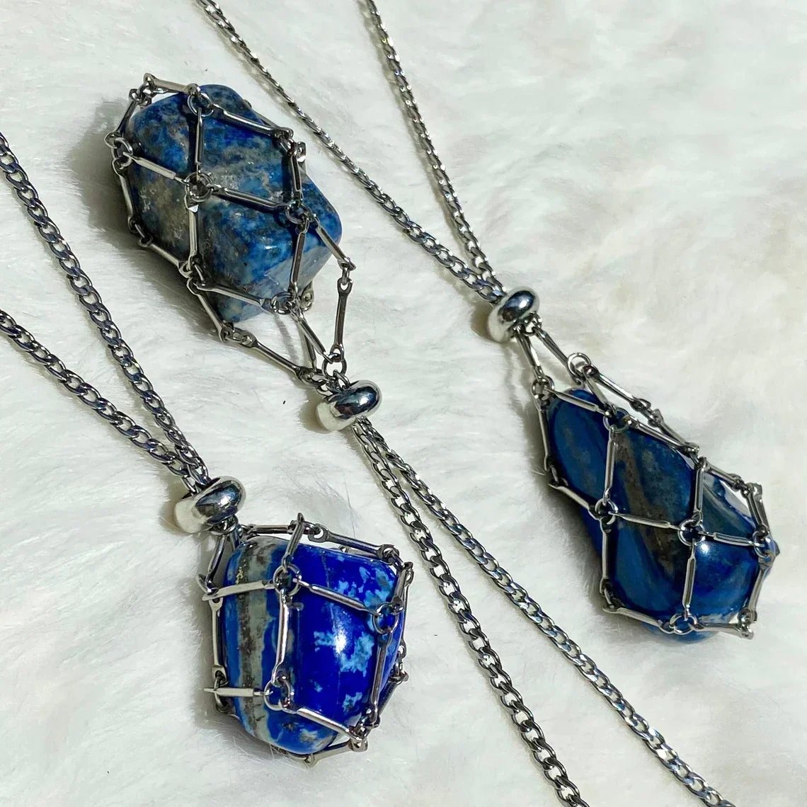 AuraPulse™ Necklace – Experience Daily Calmness, Confidence, and Magnetic Energy