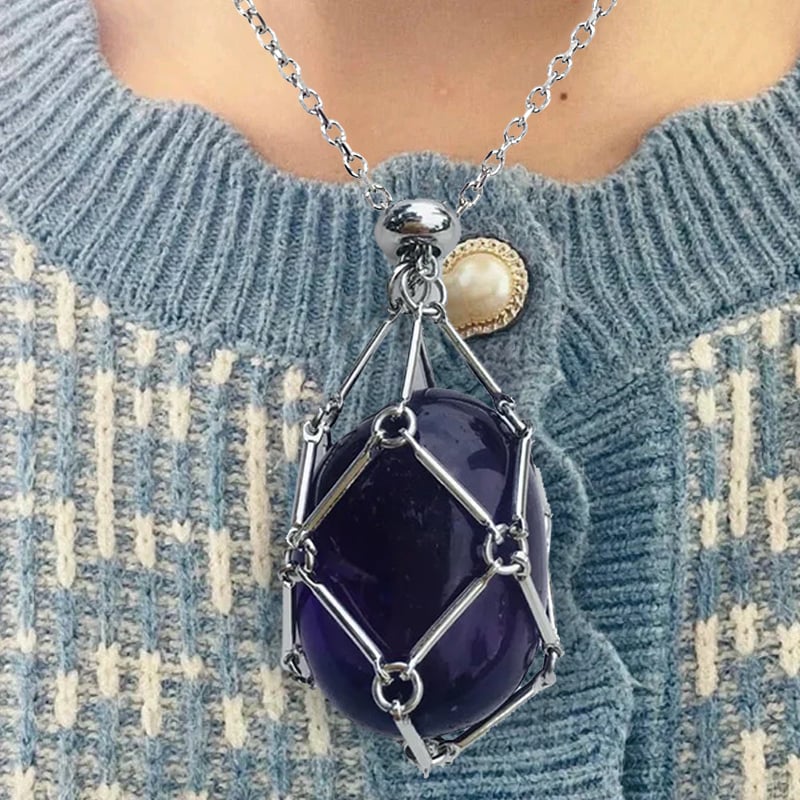 AuraPulse™ Necklace – Experience Daily Calmness, Confidence, and Magnetic Energy